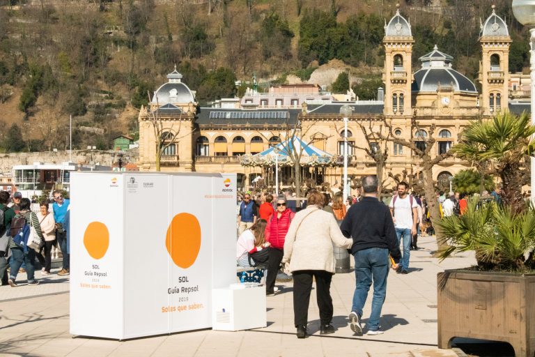 cabina fotomaton para promociones especiales